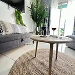 Apartment Tropical Lounge, Cristianos, Pool & Sea, Wifi