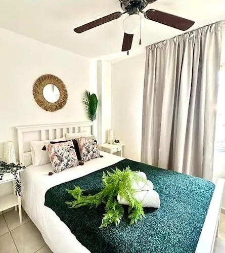 Tropical Lounge, Cristianos, Pool & Sea, Wifi Los Cristianos (Tenerife)