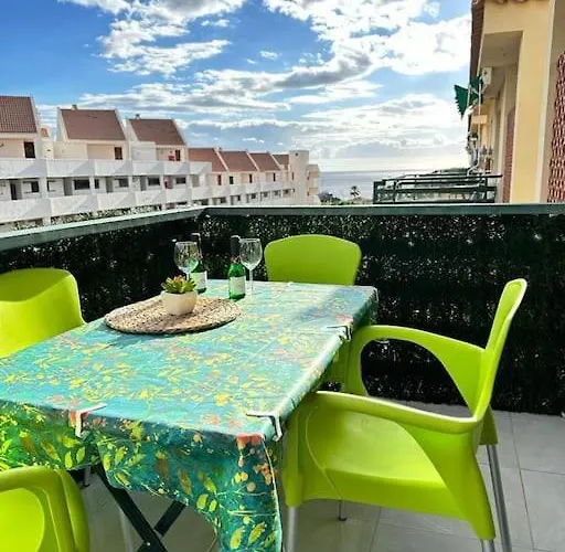 Apartment Tropical Lounge, Cristianos, Pool & Sea, Wifi