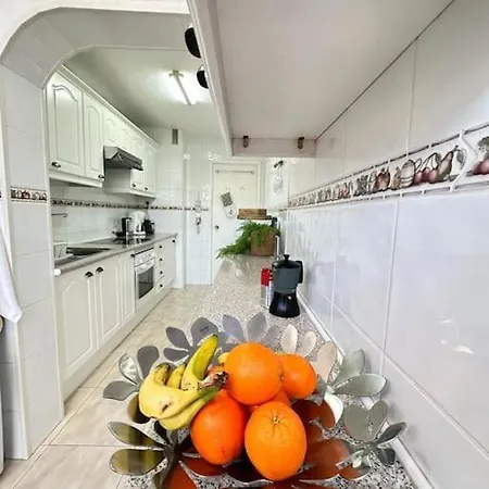 Tropical Lounge, Cristianos, Pool & Sea, Wifi Appartement *