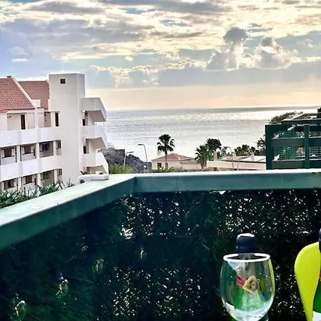 Tropical Lounge, Cristianos, Pool & Sea, Wifi *