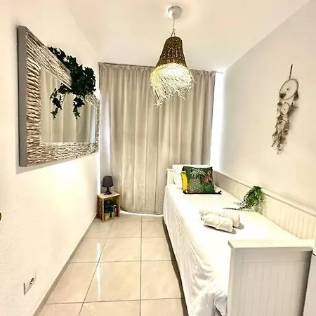 Tropical Lounge, Cristianos, Pool&sea, Wifi