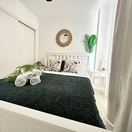 Tropical Lounge, Cristianos, Pool & Sea, Wifi Los Cristianos (Tenerife)