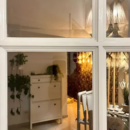 Tropical Lounge, Cristianos, Pool & Sea, Wifi Appartement *