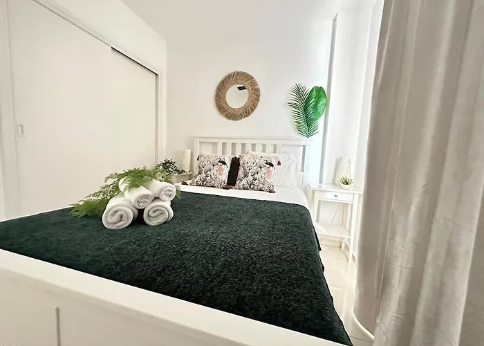 Tropical Lounge, Cristianos, Pool & Sea, Wifi Los Cristianos (Tenerife)